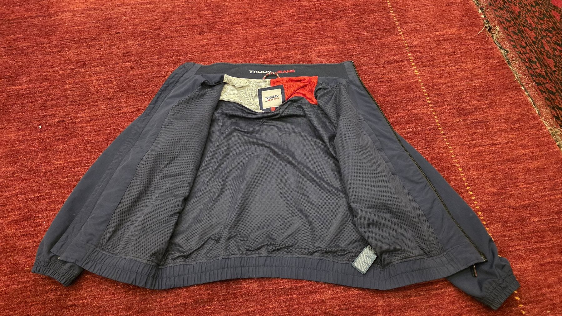 Tommy Hilfiger Giacche: Tommy jeans zipper jacket  – Usato da Liestal venduto da ang_96r7 1