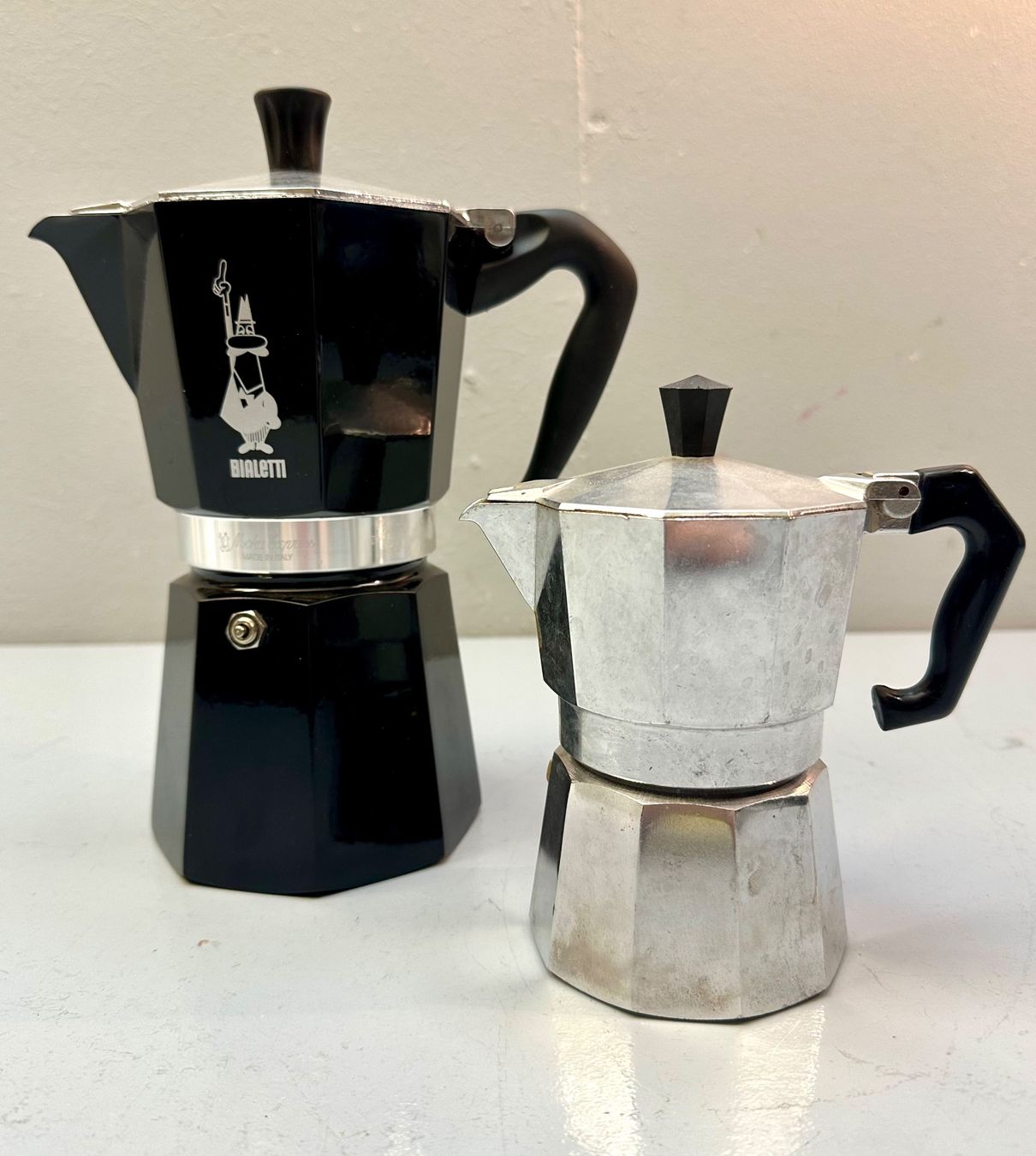 Machines à café & Machines à expresso: 2x KAFFEEMASCHINEN #2 AB 1.-!!! – D'occasion à Zürich par NIKI777