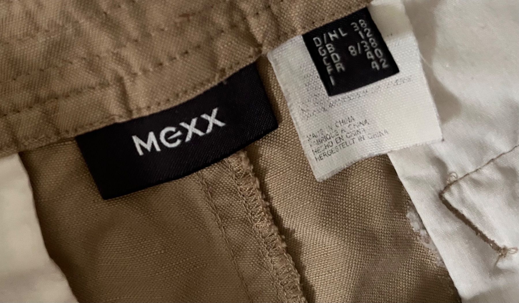 Mexx Pantaloni: NEU Mexx: klass. Shorts, beige, 36 – Usato da Luzern venduto da ellitussi 1