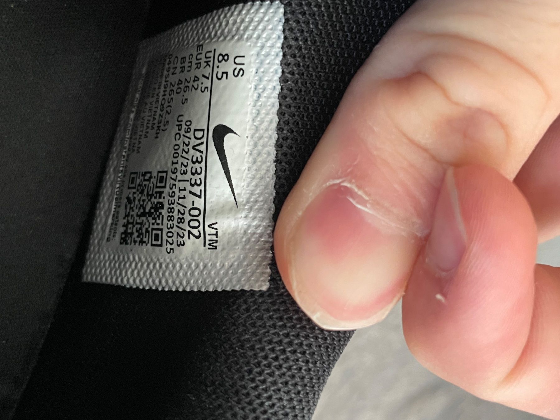 Nike Chaussures hommes: Nike dn – D'occasion à Dompierre FR par matmath 2