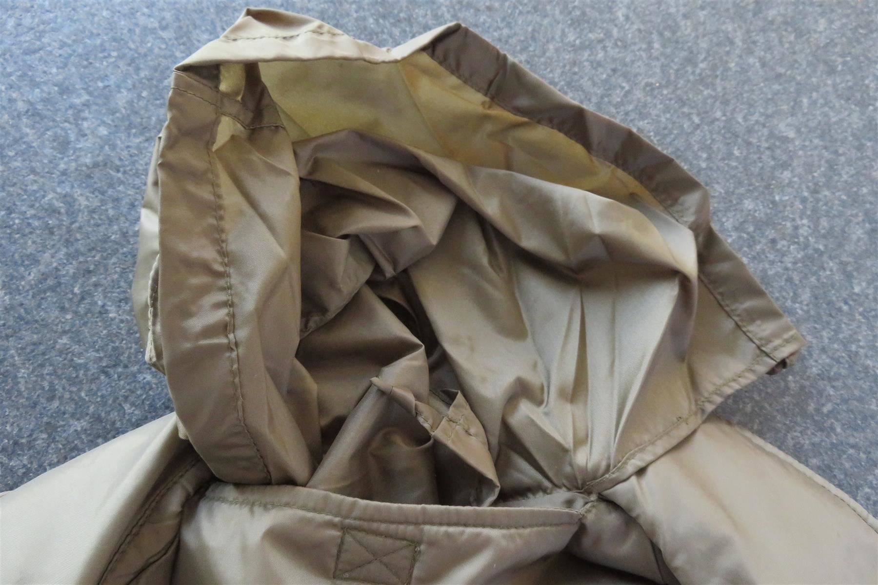 Jacken: Allwetter-Jacke Grösse M/38/40 – Gebraucht aus Wil ZH von Tamagy 2