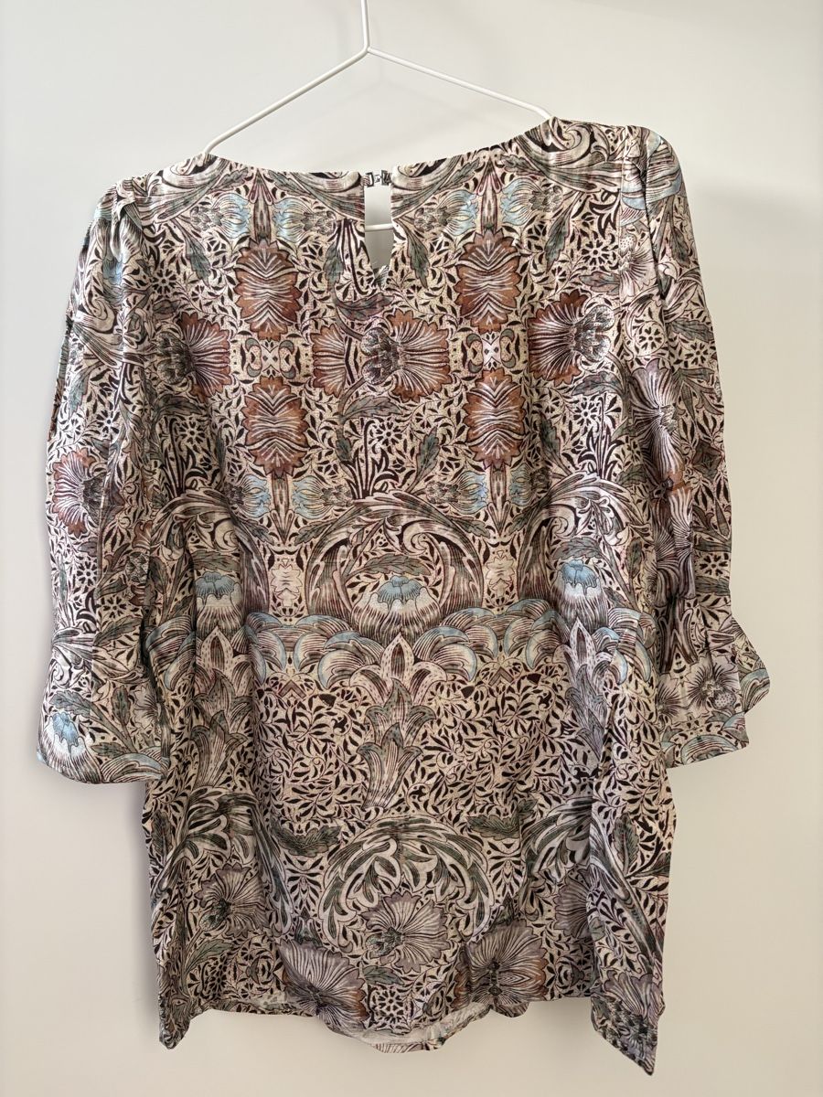 Mango Blusen: Mango Bluse mit Blumenmuster - neuwertig – Neu (gemäss Beschreibung) aus Zürich von lea_8jrs 1