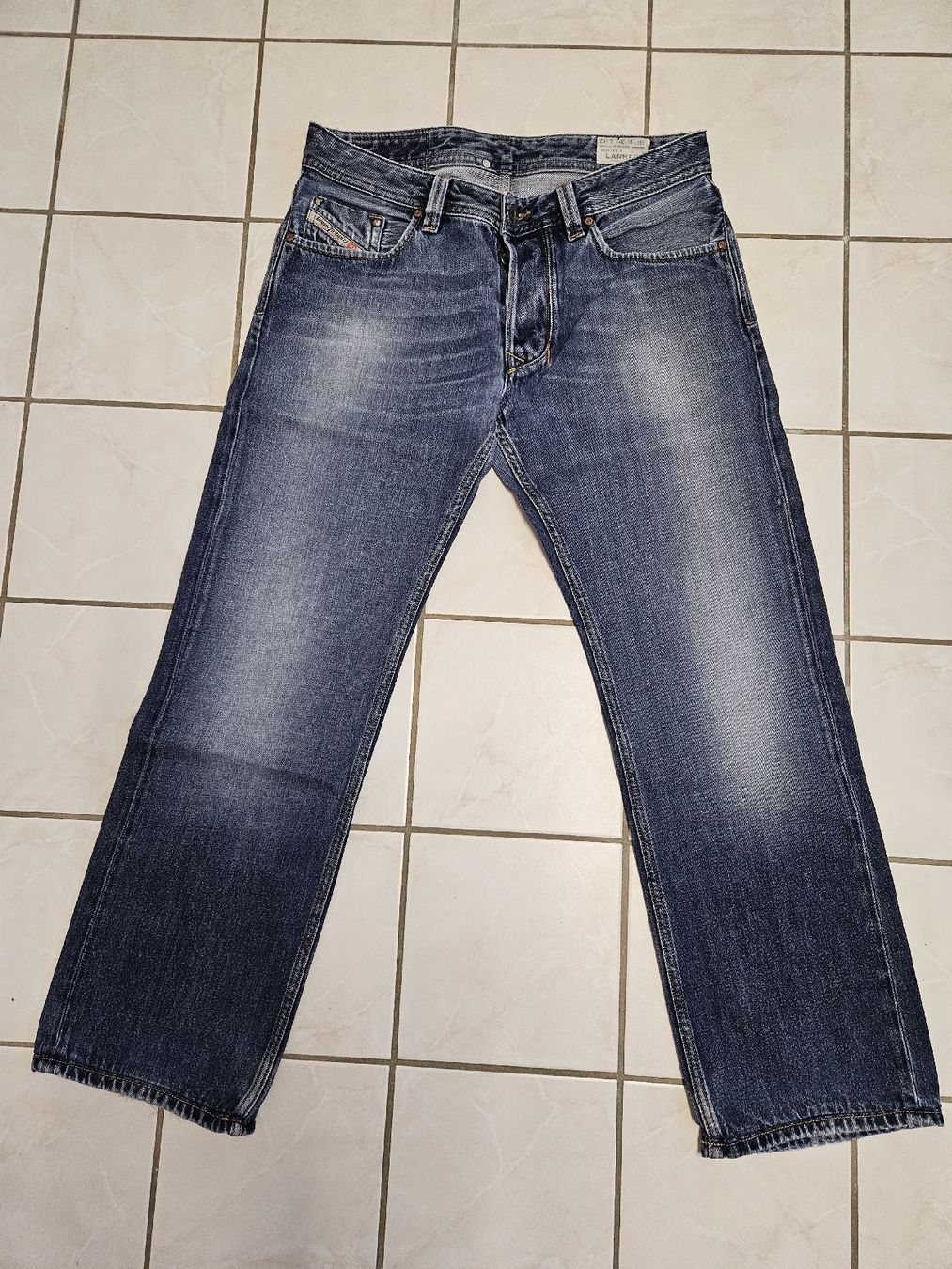 Diesel Jeans: Herren Jeans Diesel – Usato da Appenzell Eggerst. venduto da Tom860