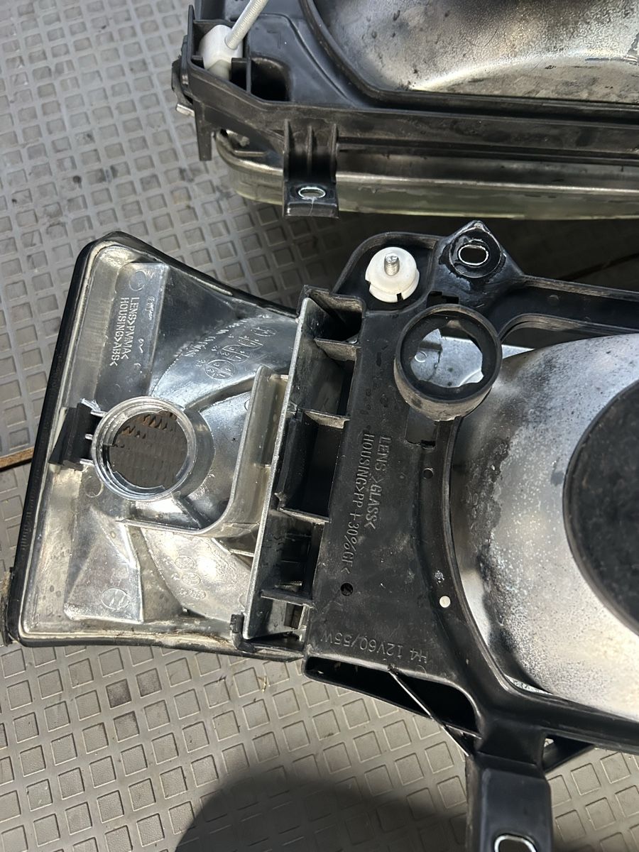 VW Fari: T4 Scheinwerfer  – Usato da Gampelen venduto da ste_r6hj 6