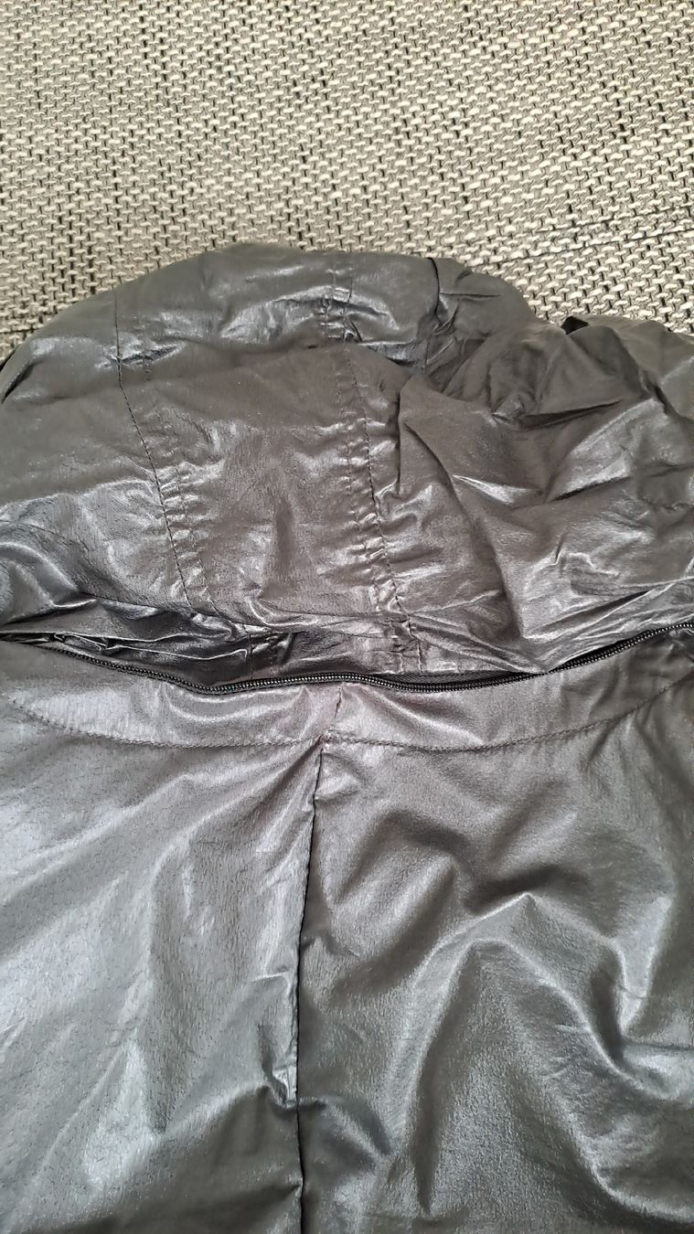 Armani Cappotti: Armani Mantel Gr. 36/38 – Usato da Interlaken venduto da swissgnoemli 5