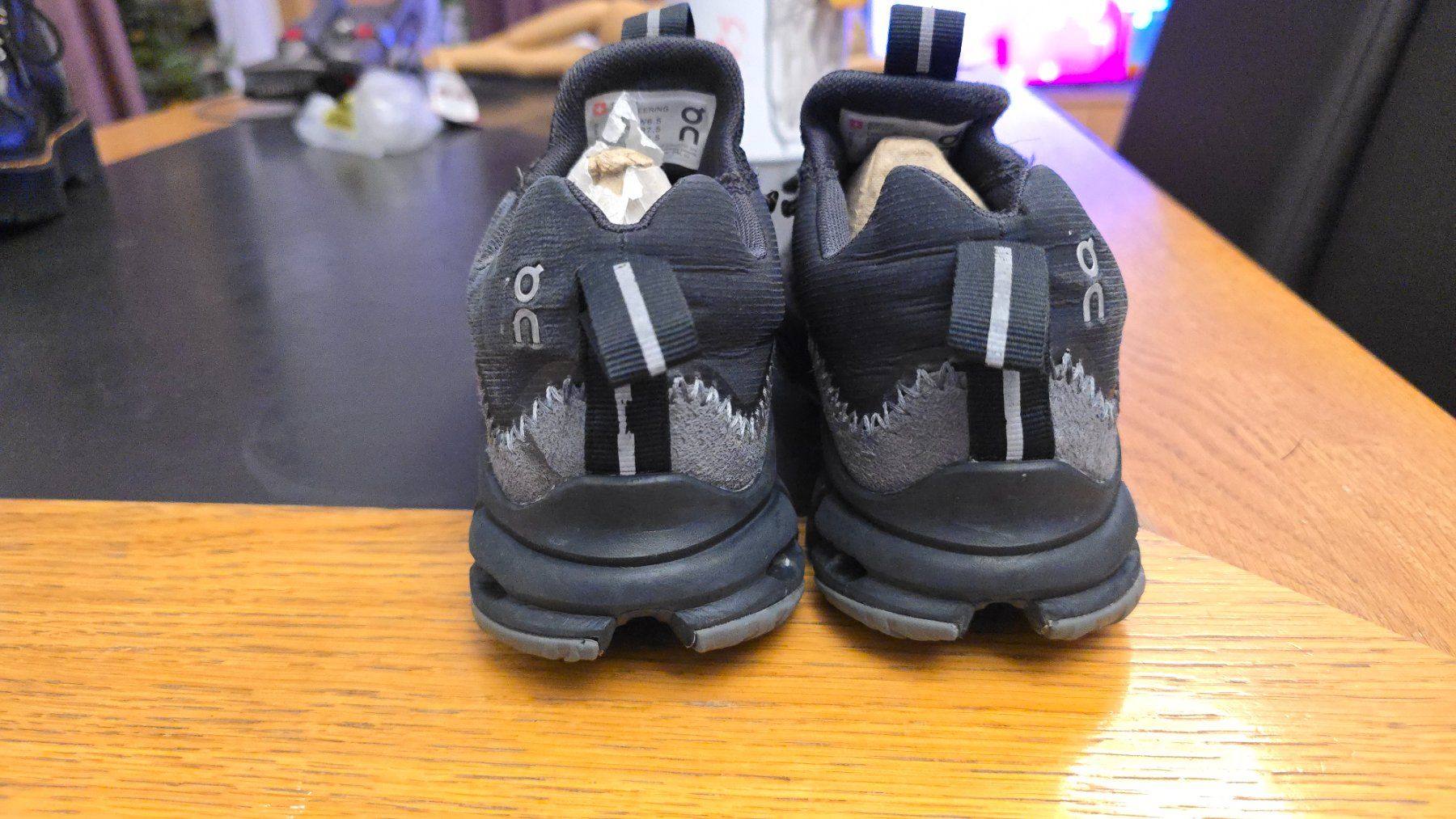 On Scarpe da uomo: ON schuhe EU 37.5 – Nuovo (secondo la descrizione) da Wallisellen venduto da theblacksheep 3