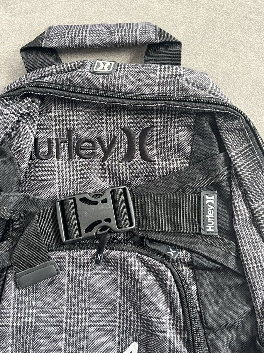 Zaini: Sac à dos Hurley – Nuovo (secondo la descrizione) da Lutry venduto da meg_pk9l 1