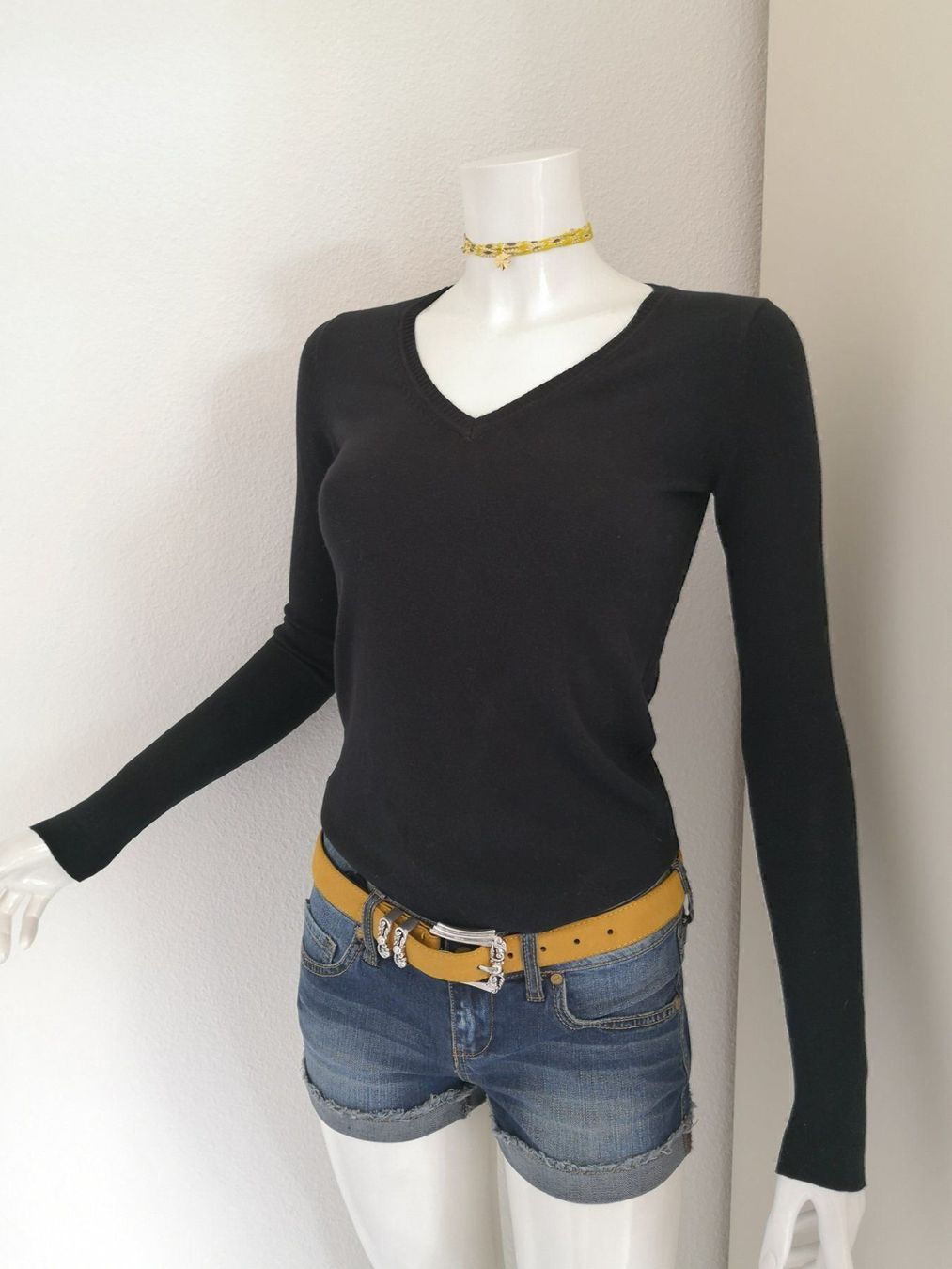 Mango Pullover & Sweatshirts: 🤩MANGO STRICK PULLOVER SCHWARZ V-SCHNITT NEU & D&G P. – Neu (gemäss Beschreibung) aus Olten von Naja-Twins-Twins 2