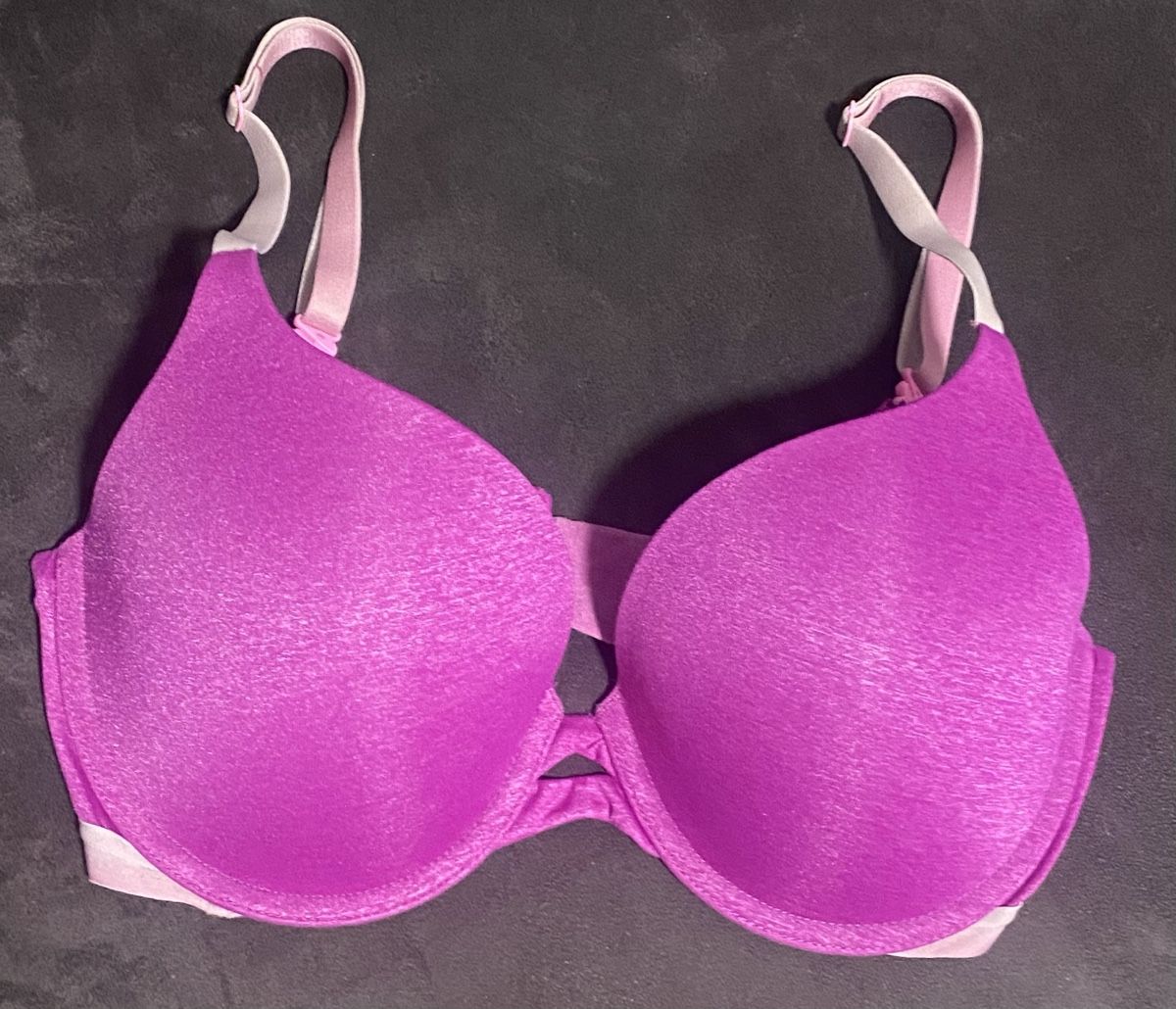 Victoria's Secret Altra biancheria intima: Victoria's Secret BH Gr. 75D  – Usato da Berg SG venduto da Silversurfer