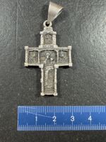 Kruzifix, Silber, getragen, keine Stempel