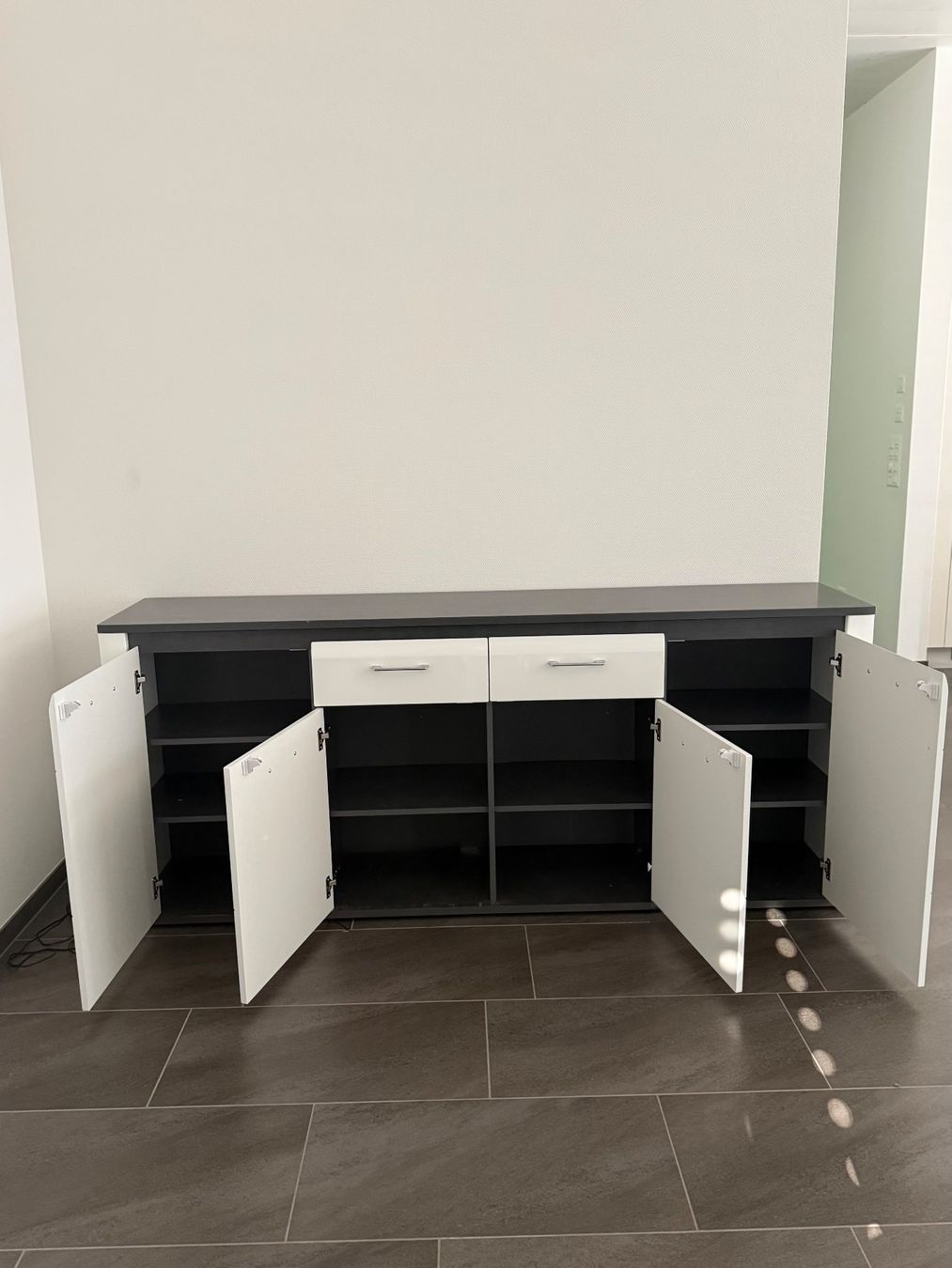 Cassettiere: LED Sideboard, Kommode – Usato da Herisau venduto da gra_cmt9 3