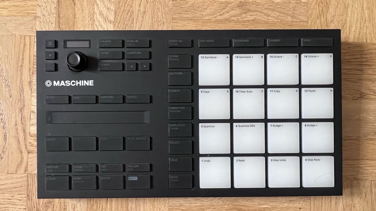 Native Instruments Strumenti musicali: NATIVE INSTRUMENTS Maschine Mikro MK3 – Usato da Biel/Bienne venduto da A.perez