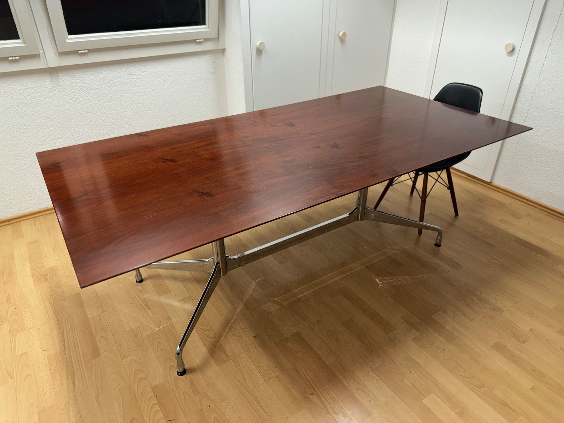 Eames Tavoli: Eames Segmented Table Palisander 210cm Herman Miller – Usato da Zürich venduto da learaffaela