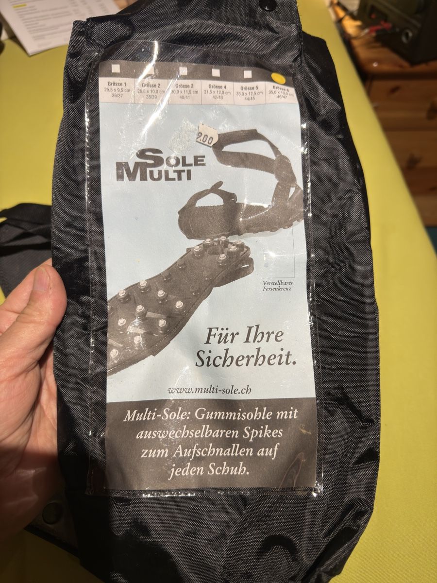 Scarpe da uomo: Multi-Sole Gleitschutz Spikes  – Usato da Lützelflüh-Goldbach venduto da Wurschdsalat 1