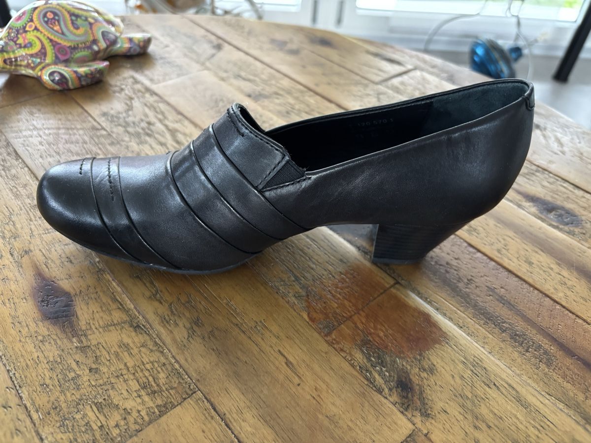 Scarpe da donna: Pumps Schuhe – Nuovo (secondo la descrizione) da Krattigen venduto da Landado 2