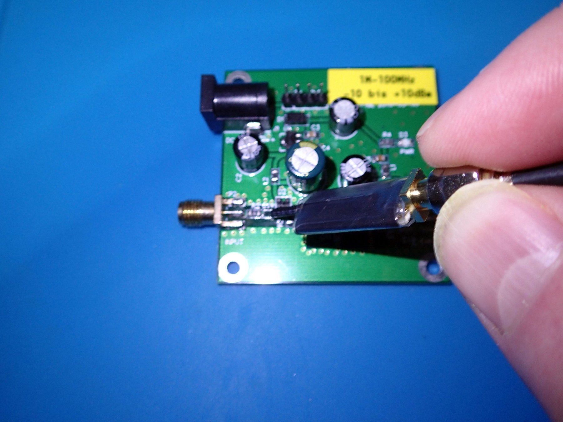 Radiocomunicazione: RF Probe / SMA Pin Connector Adapter / Tastkopf – Nuovo e nell'imballaggio originale da Zürich venduto da youelec 2
