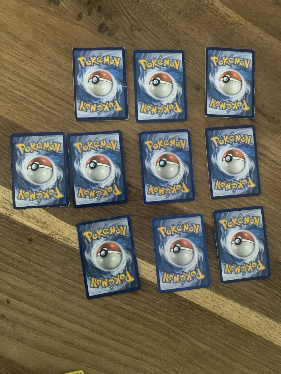 Pokémon Carte collezionabili: Pokémon Karten 10 Stück – Usato da Tägerig venduto da oiluig83 2