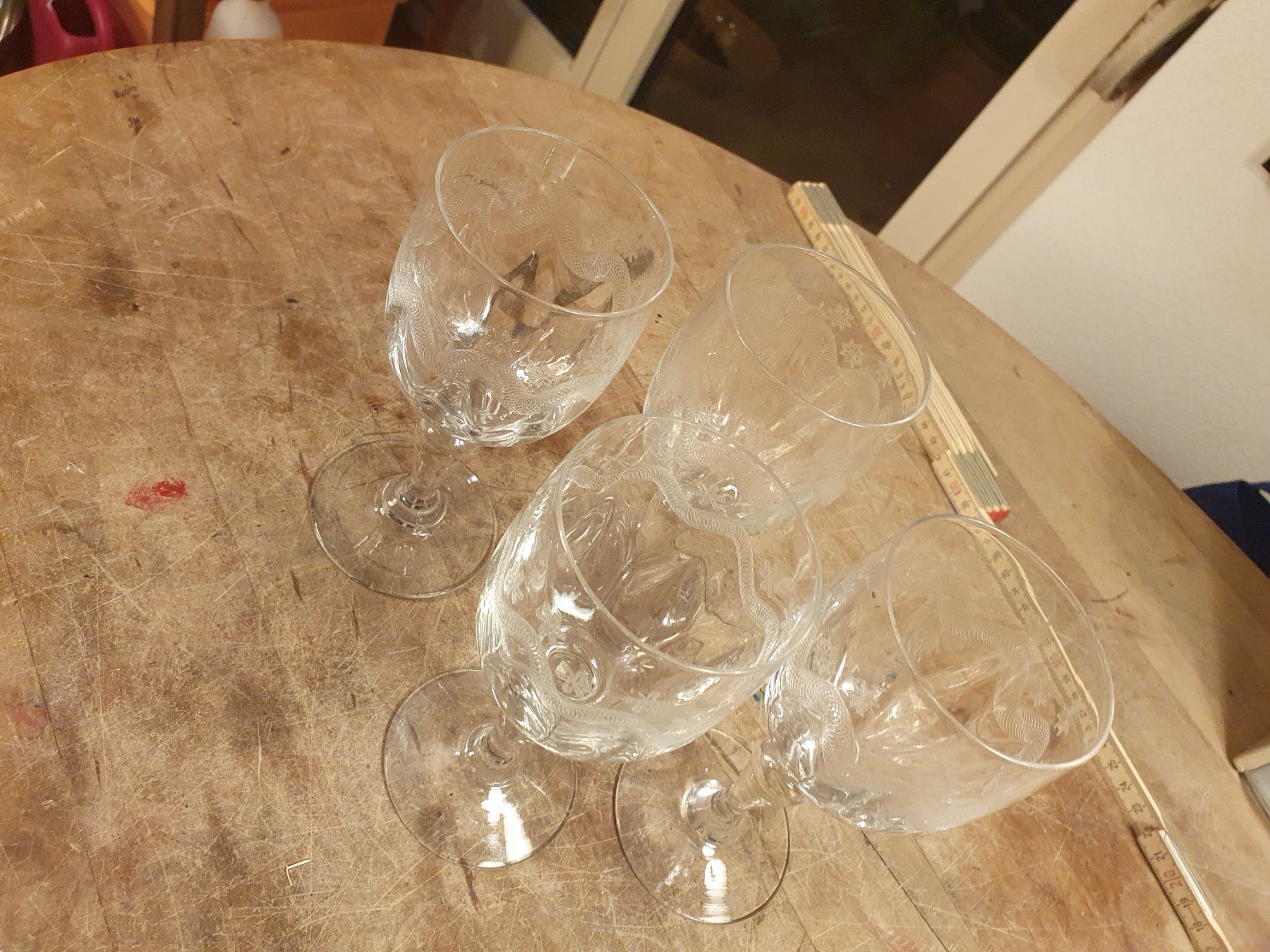 Tasses: 4 Stk Weingläser graviert – D'occasion à Zürich par loosebone 1