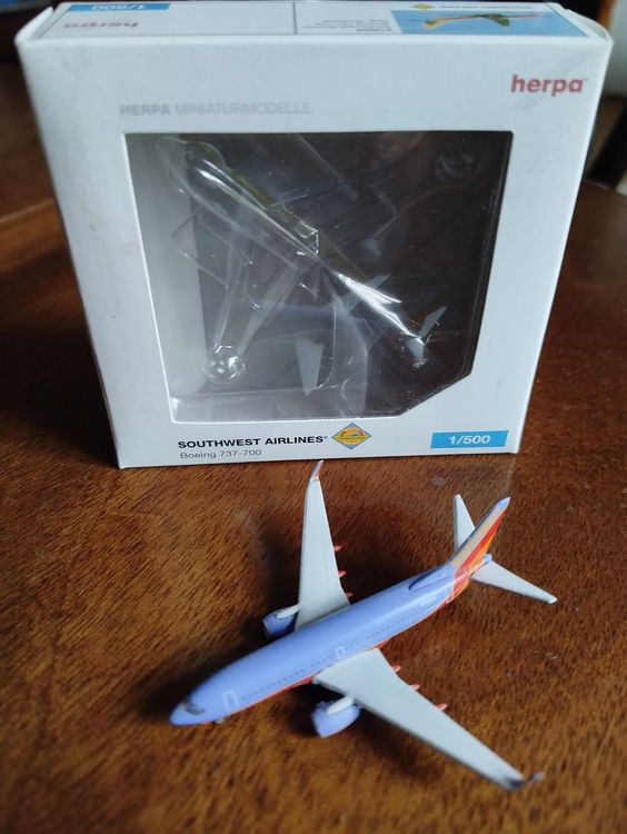 Herpa 1:500 BOITE Estonian Air Boeing 737-500 514842 ES-ABC