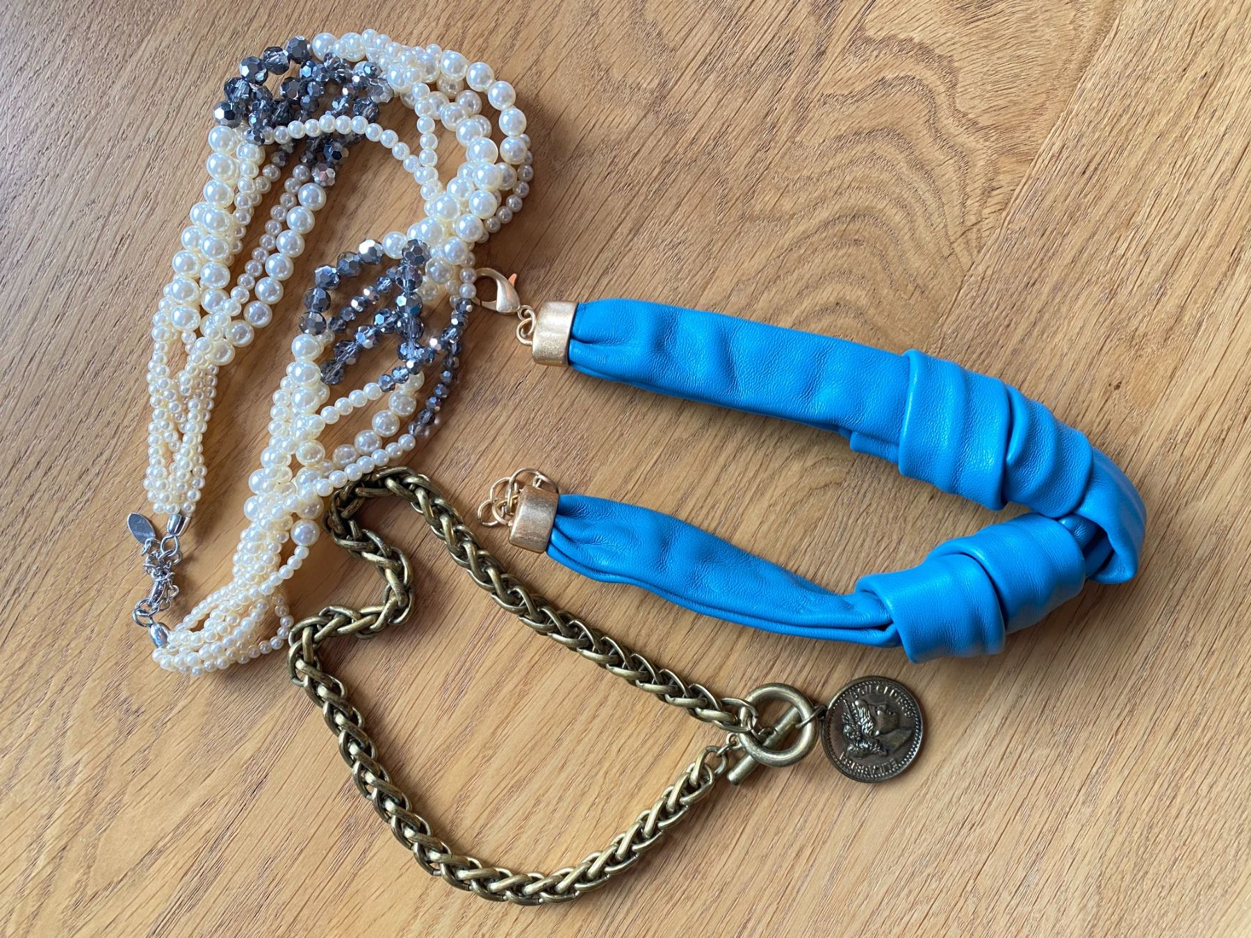 Sonstiger Schmuck: Halsschmuck (Lot) – Gebraucht aus Bern von Blu_Bern