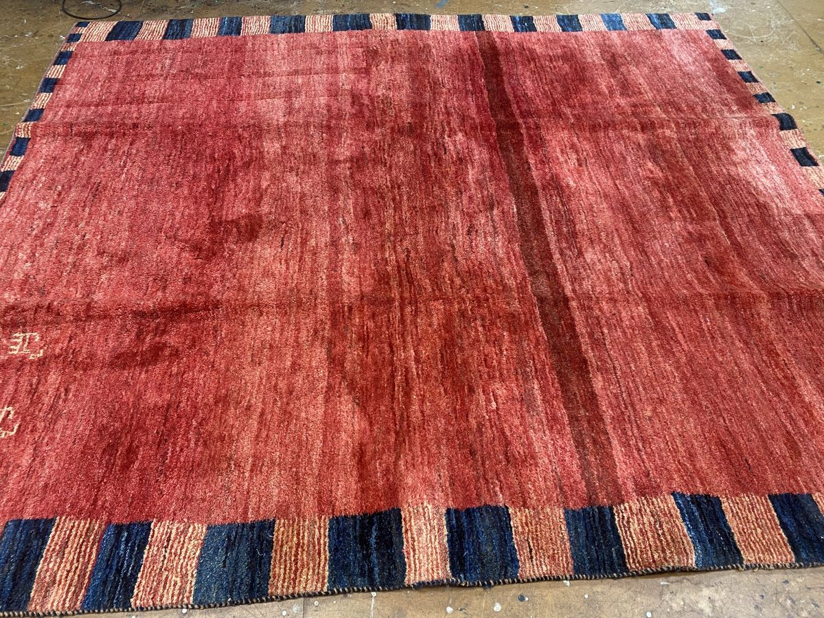 Teppiche: Dekorative Perser Teppich Gabbeh – Gebraucht aus Männedorf von Adamiat 4