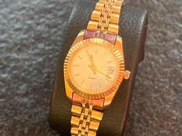 Goldene Vintage Damenuhr Quartz
