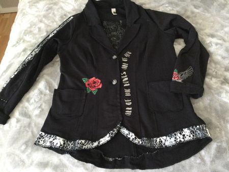 Jacke speziell schön Gr. 40