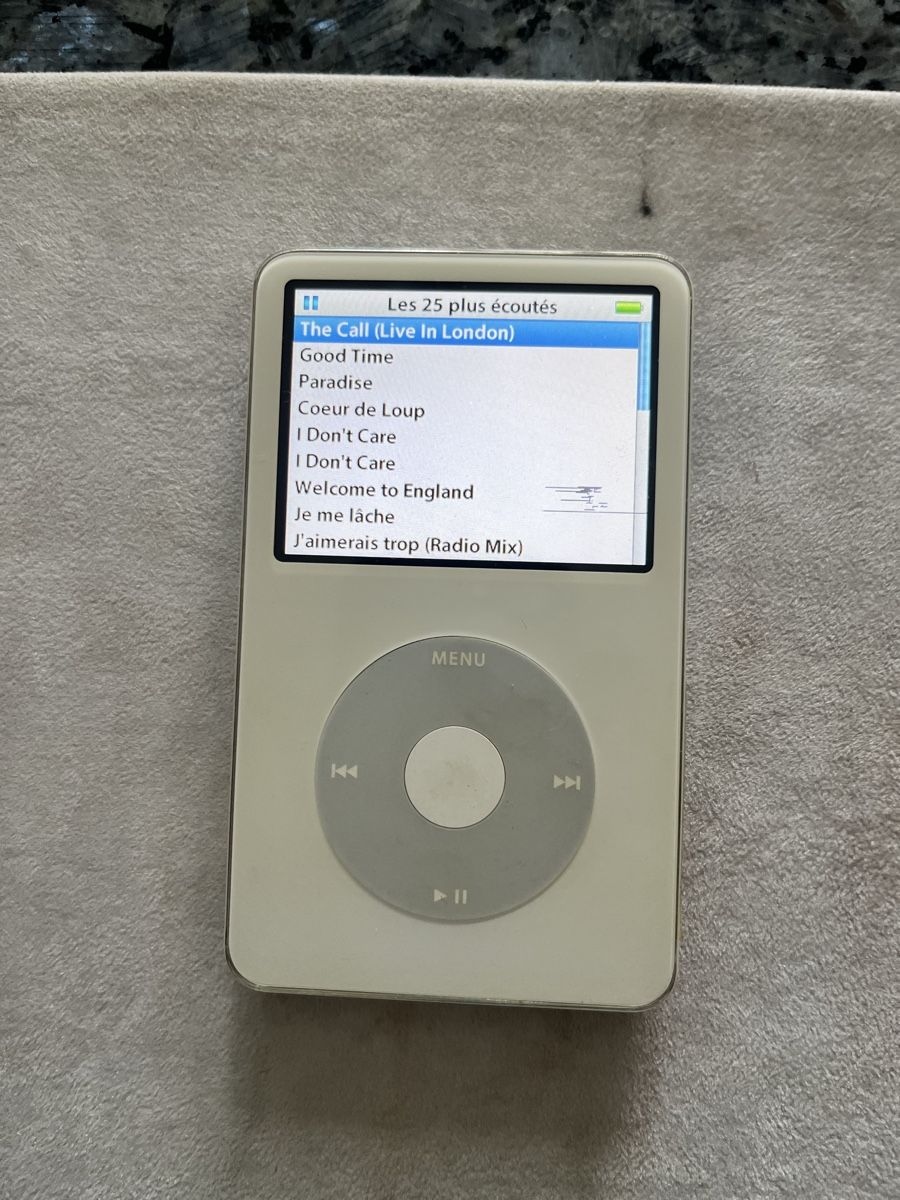 Apple Tragbarer Mediaplayer: Apple iPod 30GB avec accessoires et boite – Gebraucht aus Crissier von Texavery01 3