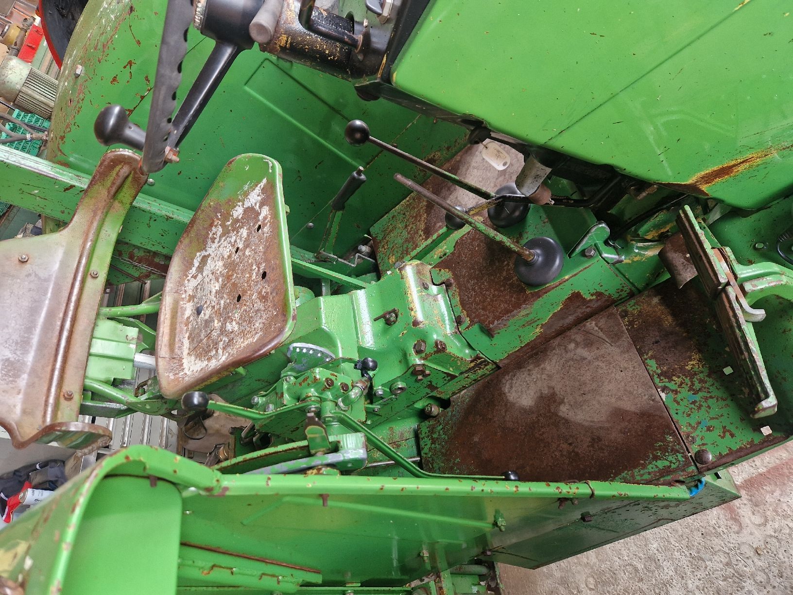 John Deere Traktoren: John Deere 3120 – Gebraucht aus Roggliswil von _IHC_ 2