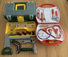 Spielzeugset,  Werkzeugkoffer und Arztkoffer