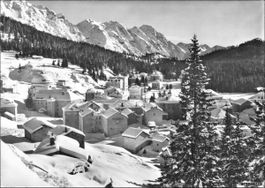San Bernardino GR// Winter Dorf // 1963