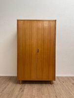 Vintage Mid-Century Kleiderschrank in hellem Furnier