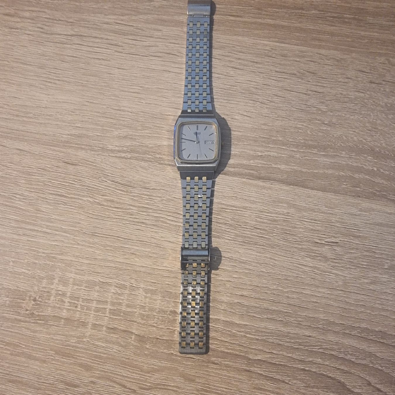 Seiko Uhren: Montre Seiko Quartz Vintage – Gebraucht aus Chessel von Helder77 1