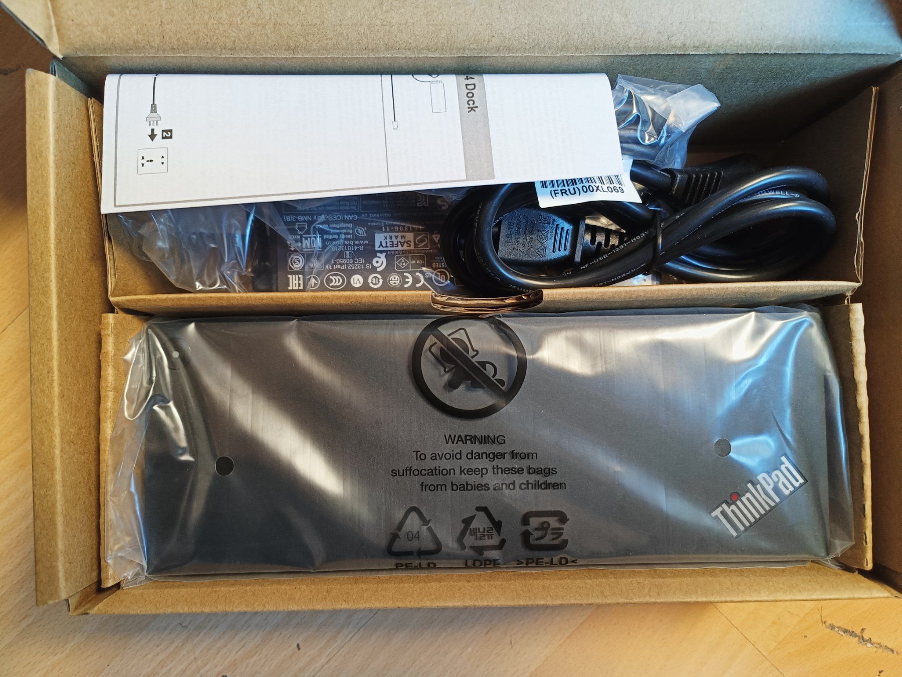 Lenovo Dockingstation: ThinkPad Universal Thunderbolt 4 Dock 40B00135CH – Neu und originalverpackt aus Niederweningen von Twisters 6