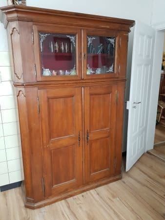 Armadi: Schöner Biedermeier Schrank – Usato da Flawil venduto da Naphtali