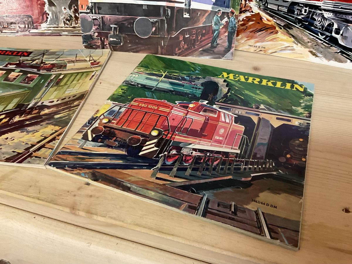Märklin Trains électriques: Märklin Kataloge  – D'occasion à Wald ZH par Sbbemilio 4