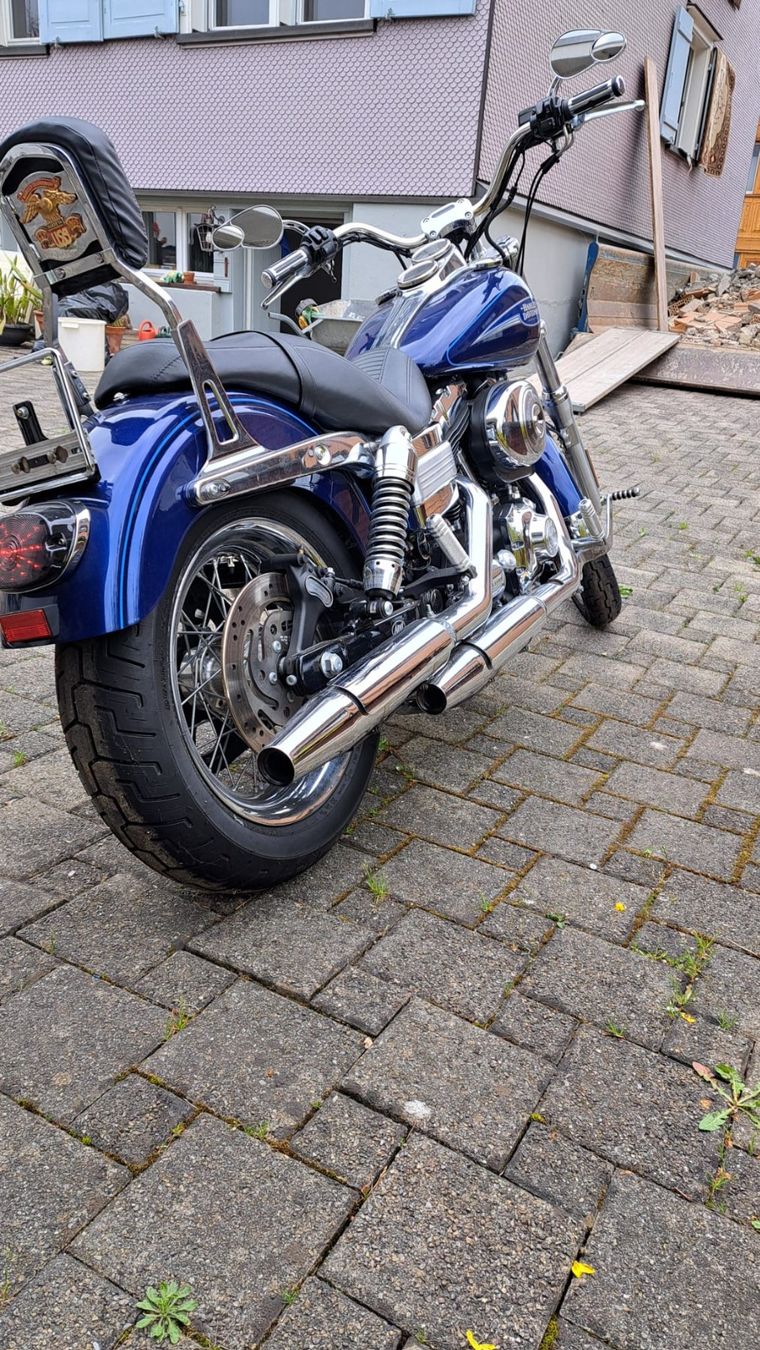 Harley-Davidson Chopper: HARLEY-DAVIDSON  FXDLI – Usato da Gossau SG venduto da Kalaluma 7
