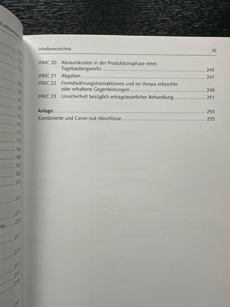 Libri: IFRS visuell 9. Auflage – Usato da Volketswil venduto da jul_7zm6 5
