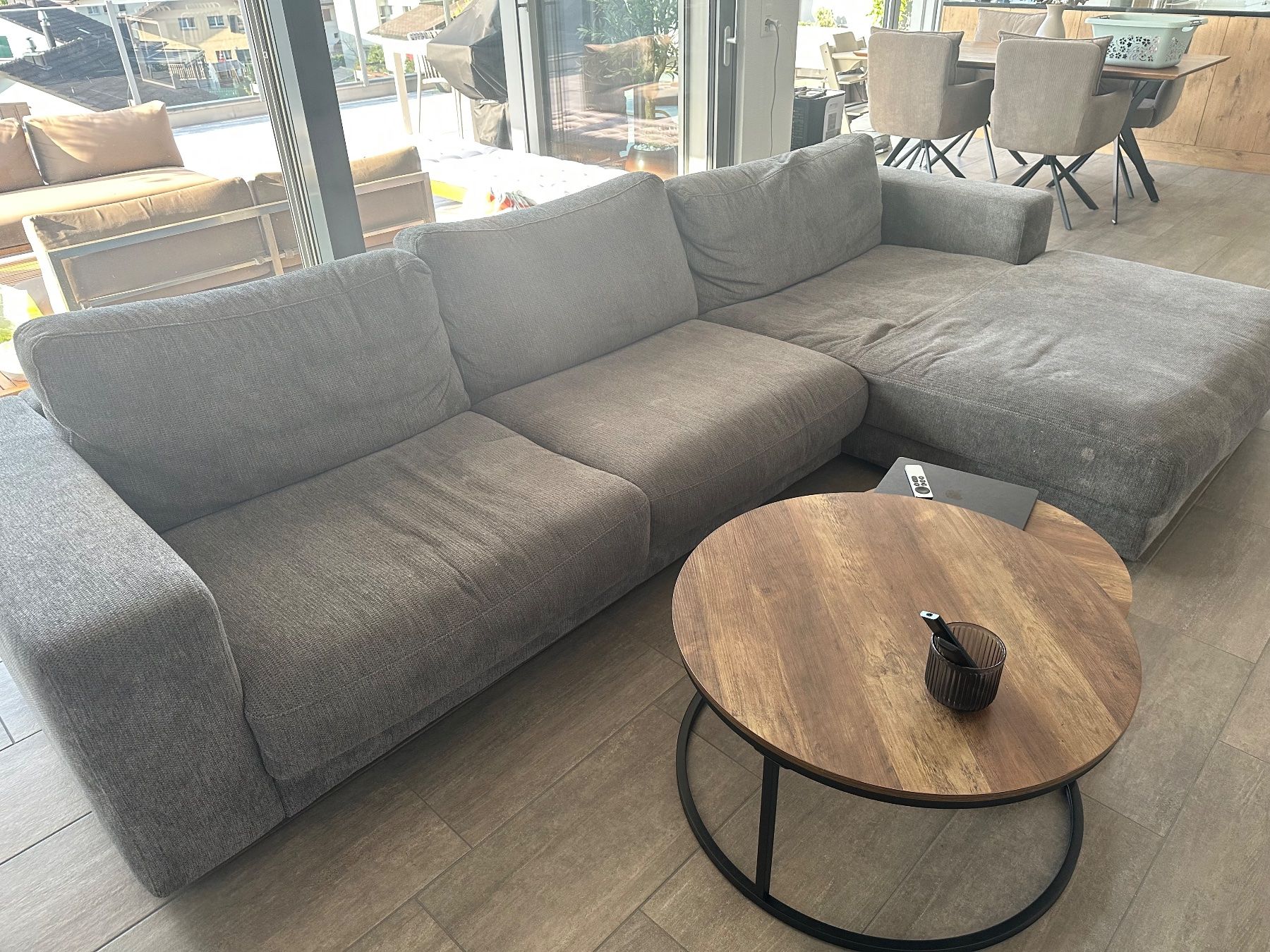 Sofas: Ecksofa aus Stoff, Grau, guter Zustand – D'occasion à Brunnen par mik_rl6w 2