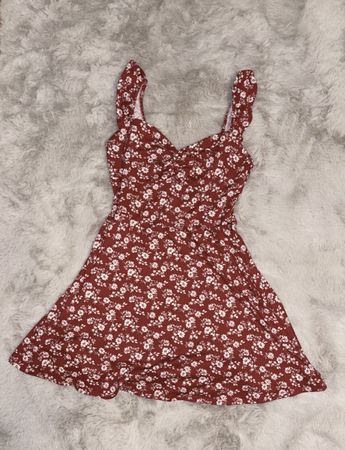 Hollister Dress Floral Print Red Size XS good condition