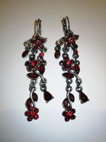Neu! Ohrschmuck dunkelrot