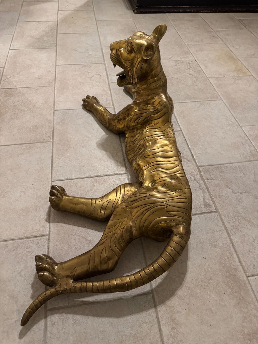 Sculture & Statue: Löwe Messing Skulptur 34 Kg – Usato da Horgen venduto da Auction-Kings 2