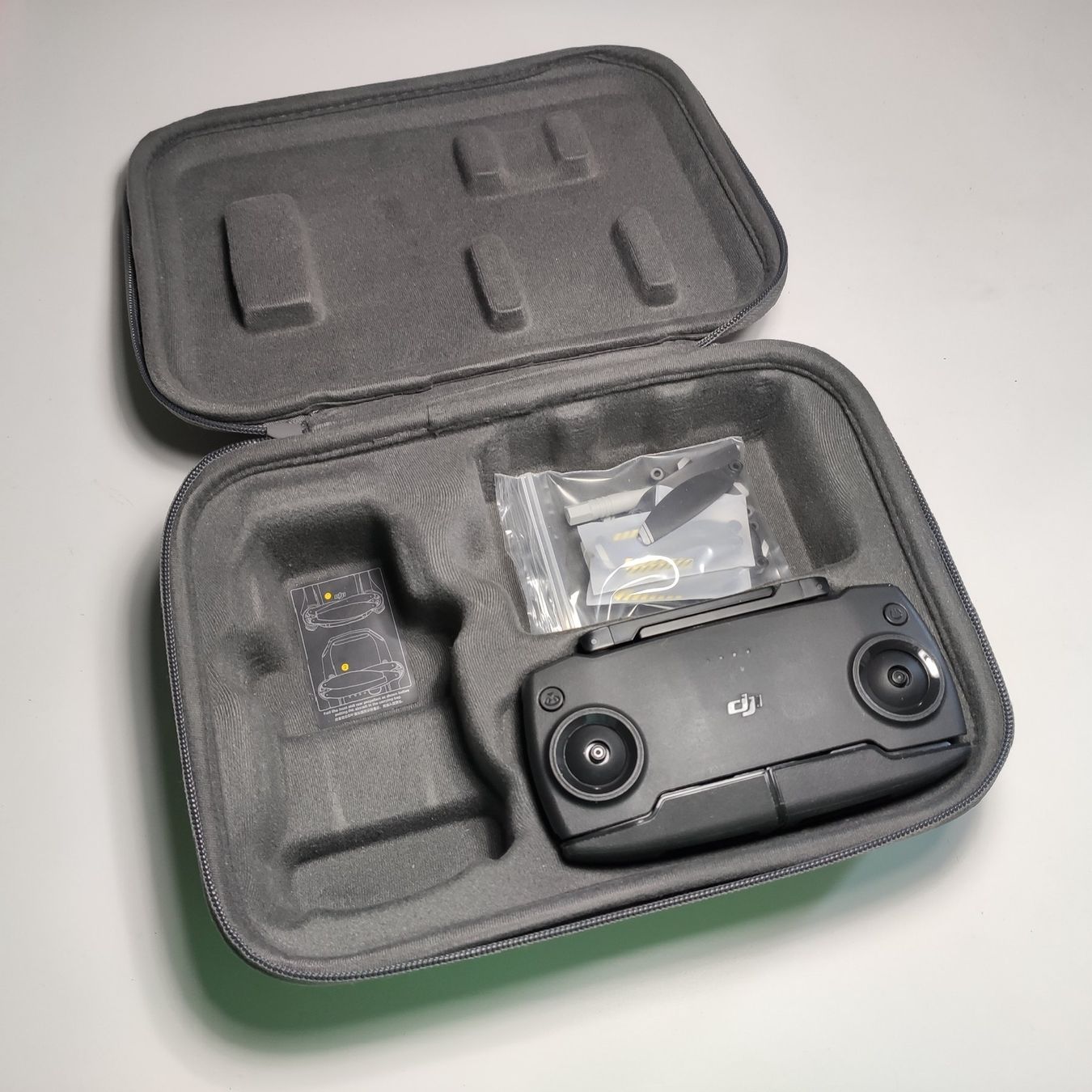 DJI Modellismo RC: DJI MINI 1 Controller+Zubehör (fast NEU/Original!) – Usato da Zürich venduto da Biedermann23 5