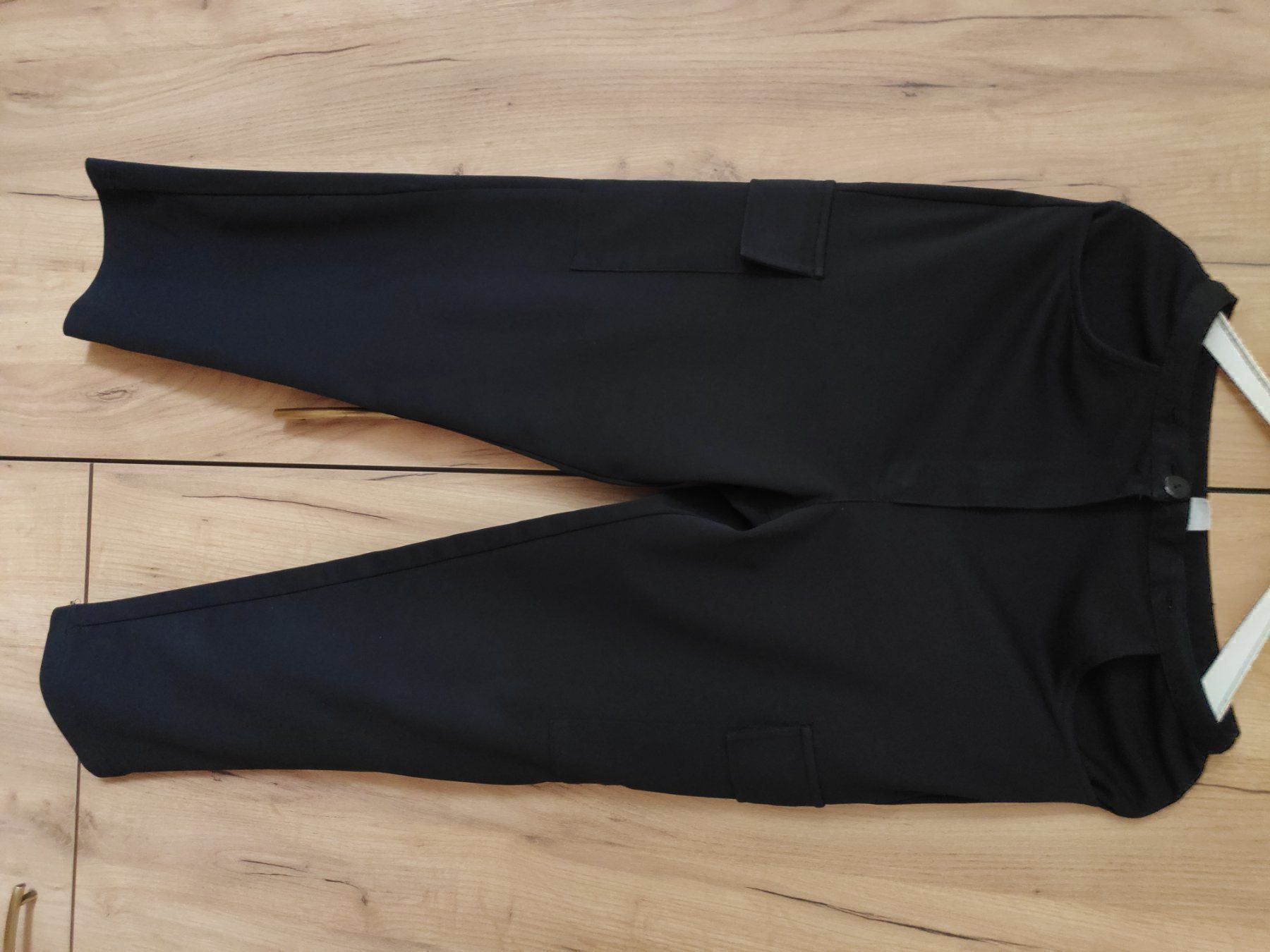 Hosen: Pantalon cargo pour femme – Neu (gemäss Beschreibung) aus Couvet von fat_kyl7