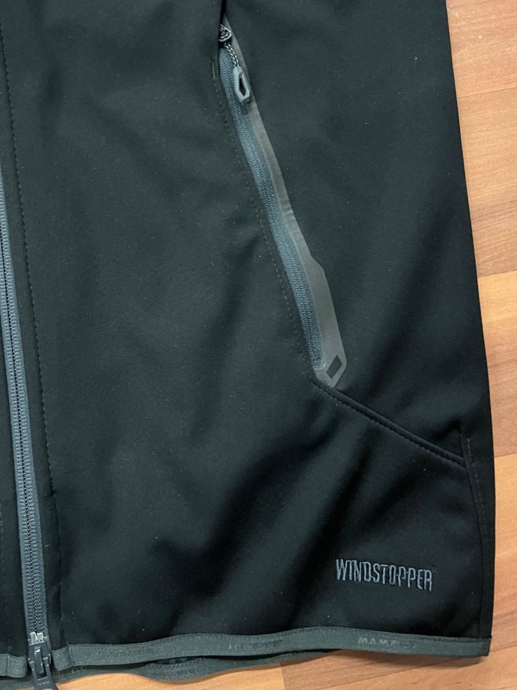 Mammut Gilet & Giacche: MAMMUT Weste ULTIMATE schwarz, GORE Windstopper, GrM/50 – Nuovo e nell'imballaggio originale da Adliswil venduto da vette56 3