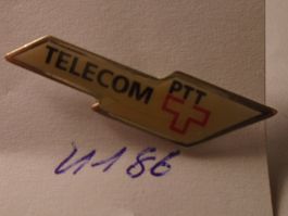 1 Telecom PTT Pin (U186)