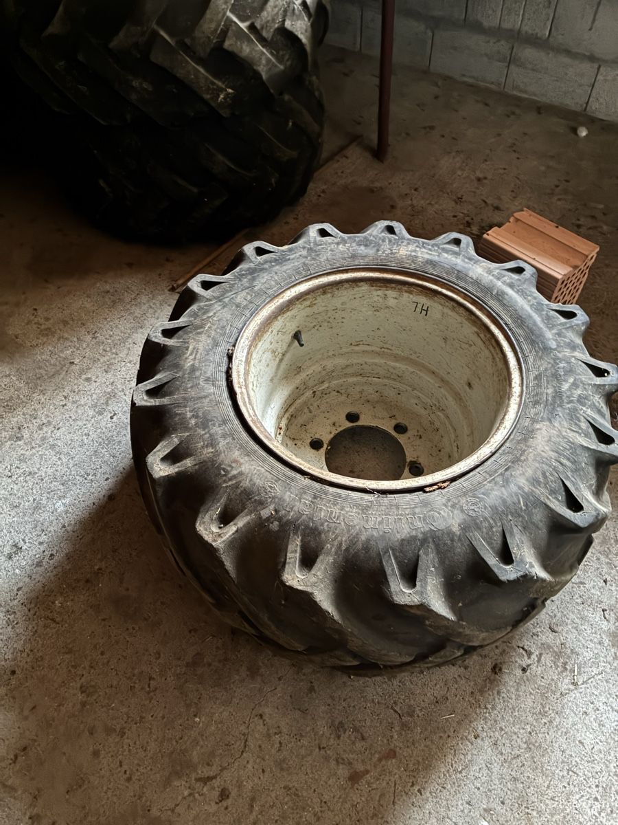 Pneus & Roues: Aebi TP 67 Räder – D'occasion à Schangnau par UeliK0102 1