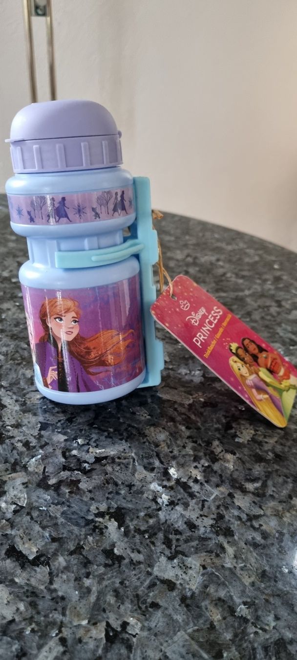 Borracce & Thermos: Kinder Trinkflasche Disney Princess neu – Nuovo (secondo la descrizione) da egliswil venduto da Maggy6