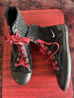 Nike montantes Noires/Rouges, taille 38 - unisexes !