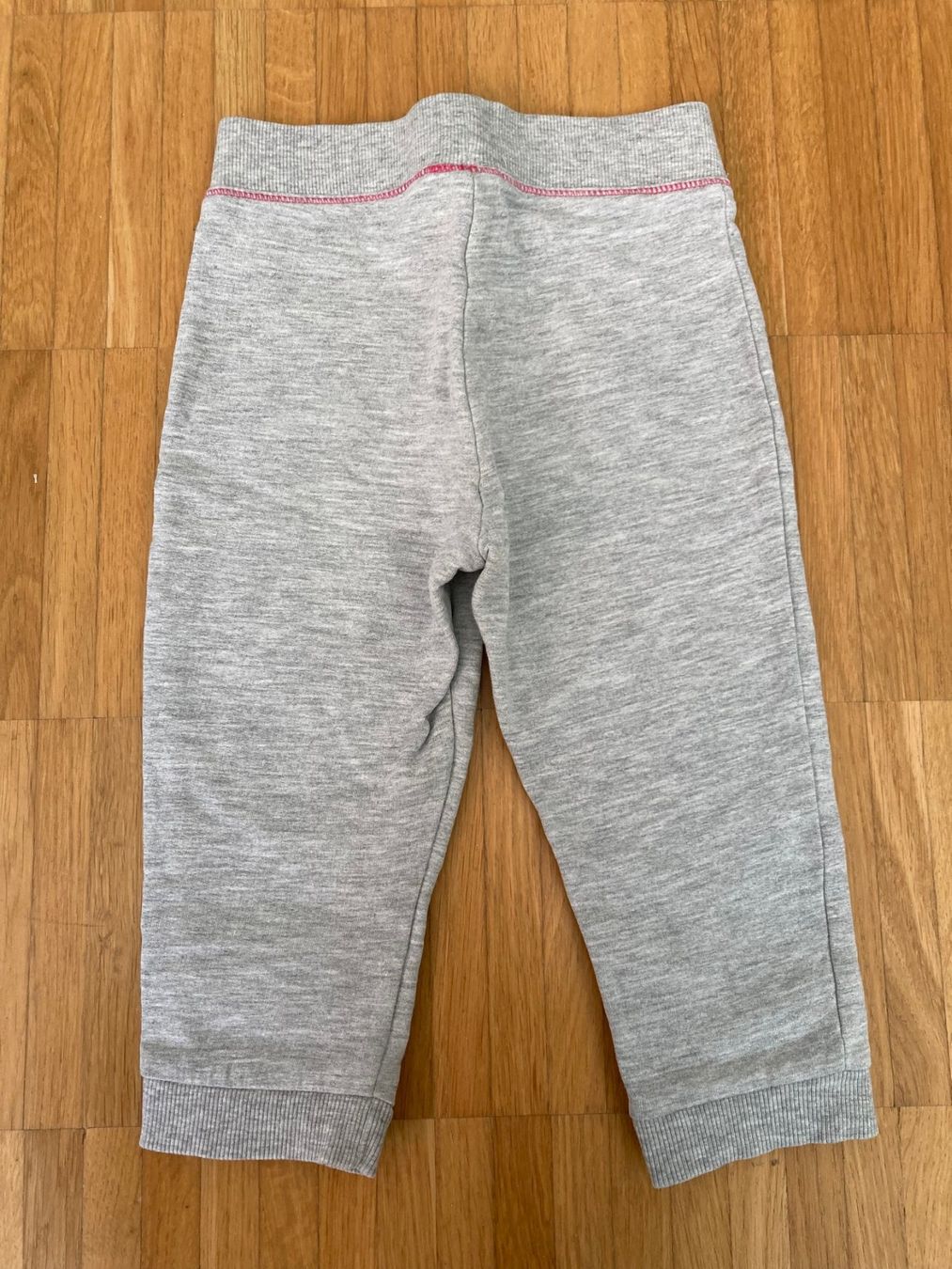 C&A Pantaloni: Jogging- Trainerhosen, Gr. 86 – Usato da Basel venduto da Nofretete39 2